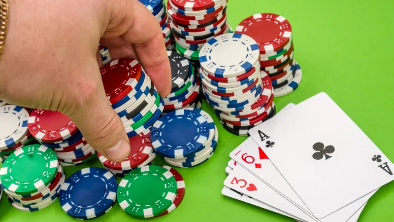 Có chiến thuật đặt cược trong Baccarat